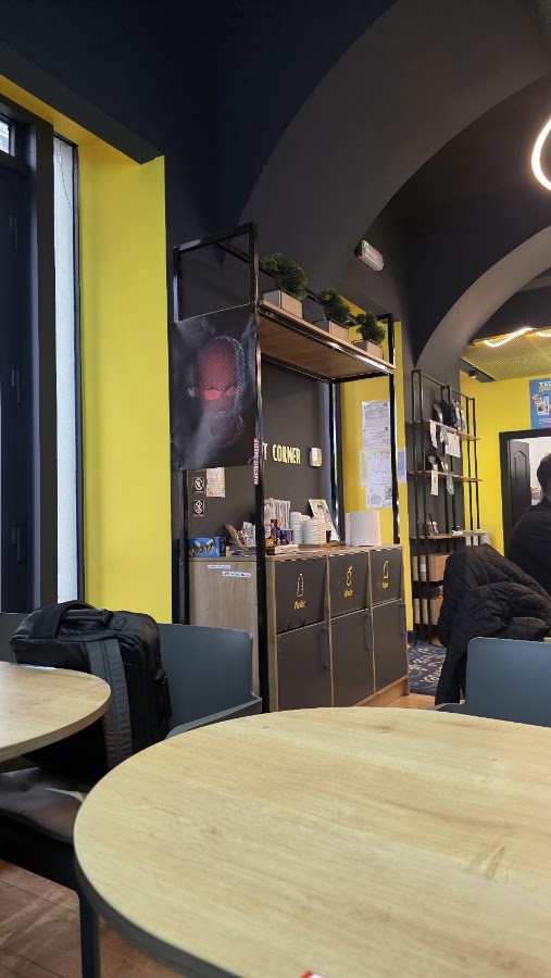 Fotografie de TED'S COFFEE CO. Operei