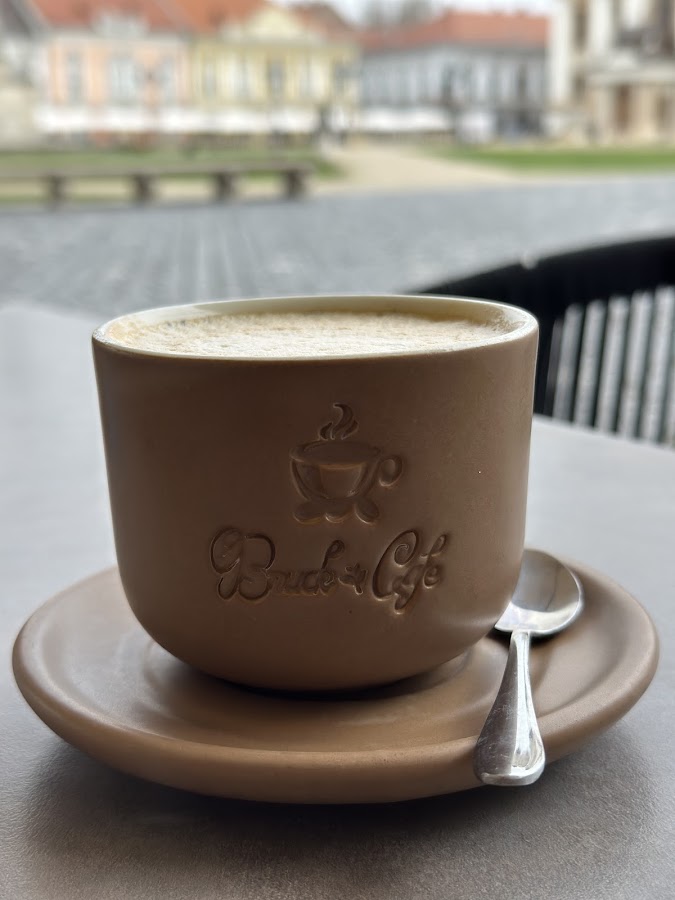 Fotografie de Bruck Cafe