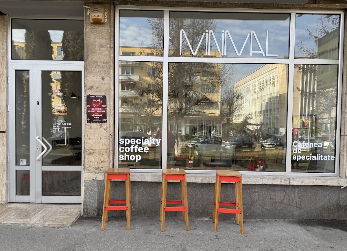 Foto des MINIMAL Spezialitäten-Kaffeegeschäfts