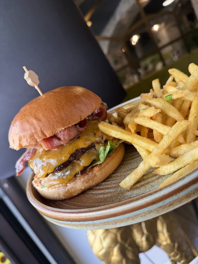 Photo of UpTown Kitchen&Lounge
