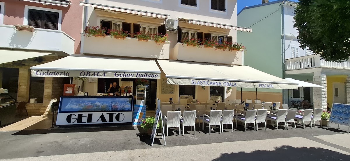 Fotografie cu GELATERIA OBALA- Cofetărie cu înghețată