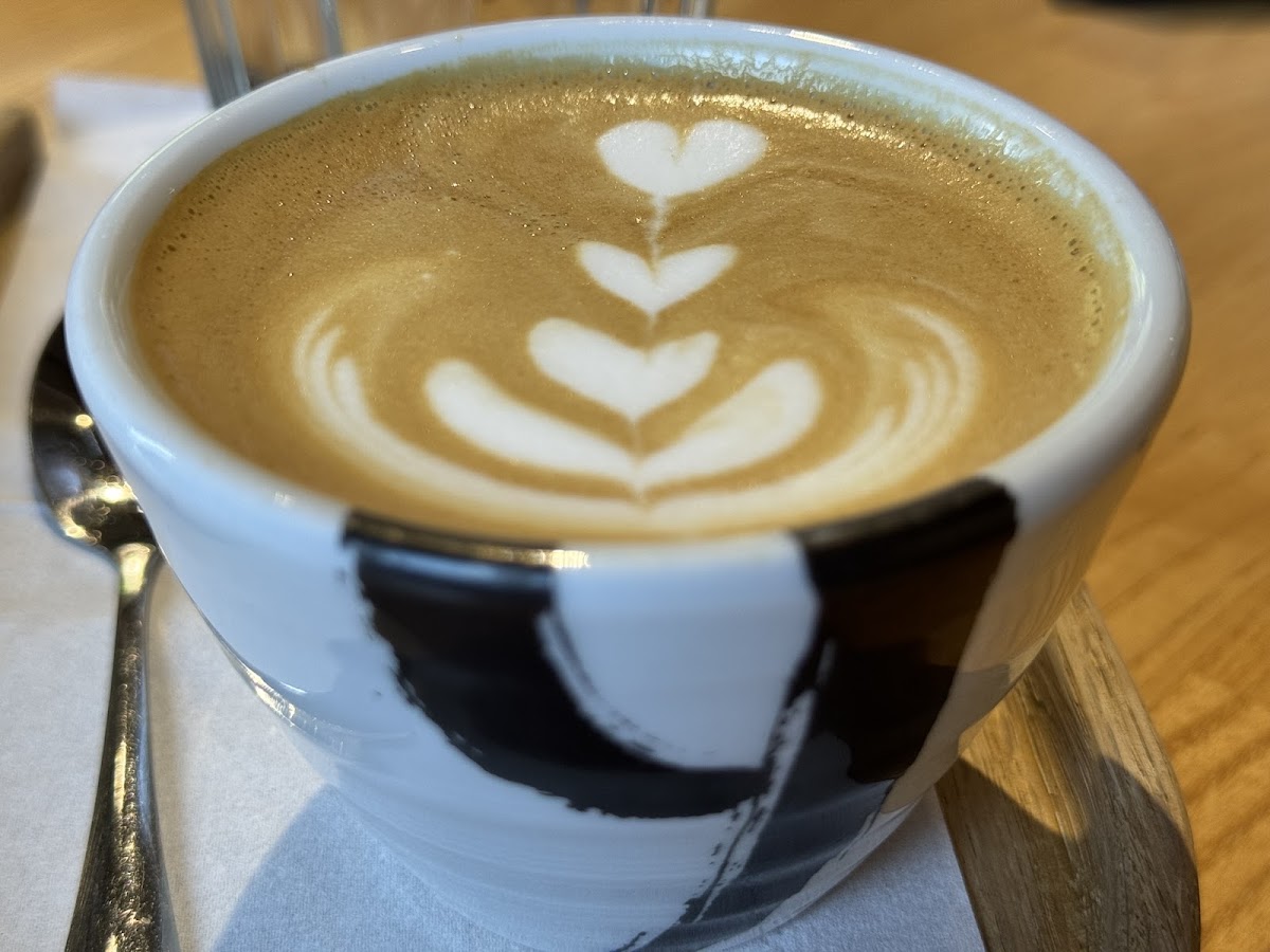 Fotografie de YUME Coffee VictorBabes