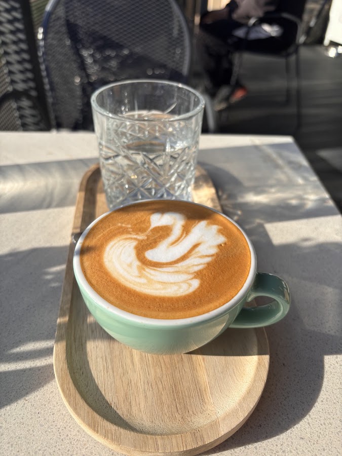 Foto von Bârlogul de cafea