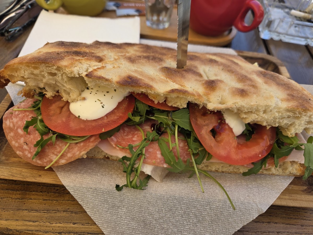 Photo de Rose Beans Brasov - Specialty Coffee & Focacceria