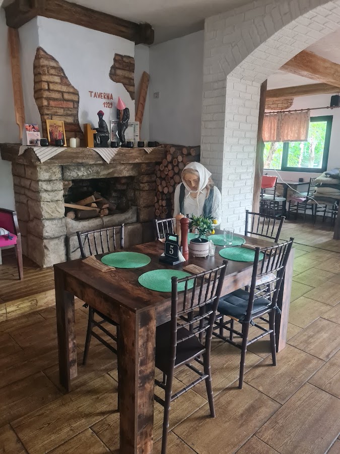 Photo of TAVERNA 1929