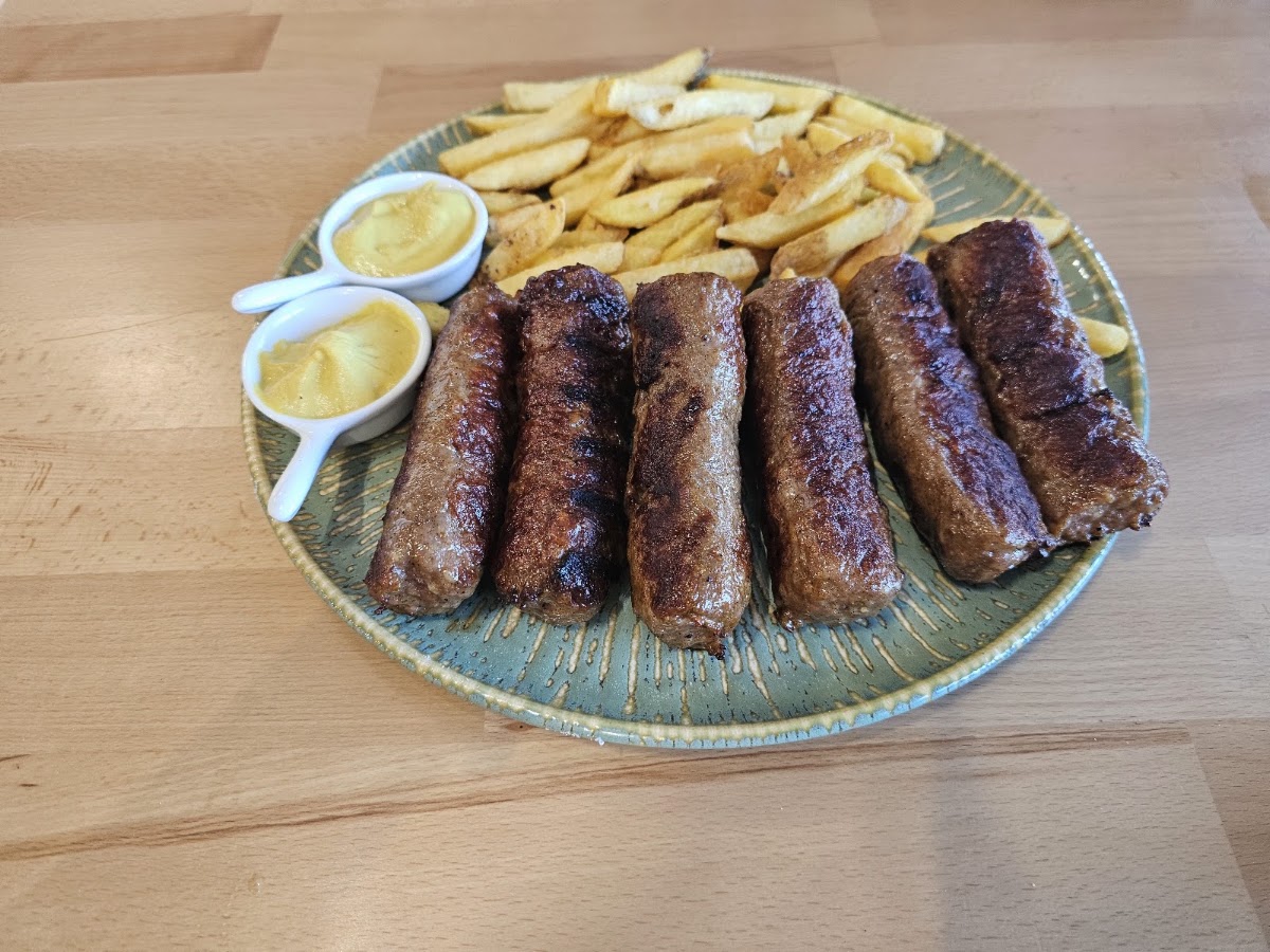 Foto von LUCAS GRILL HOUSE RESTAURANT