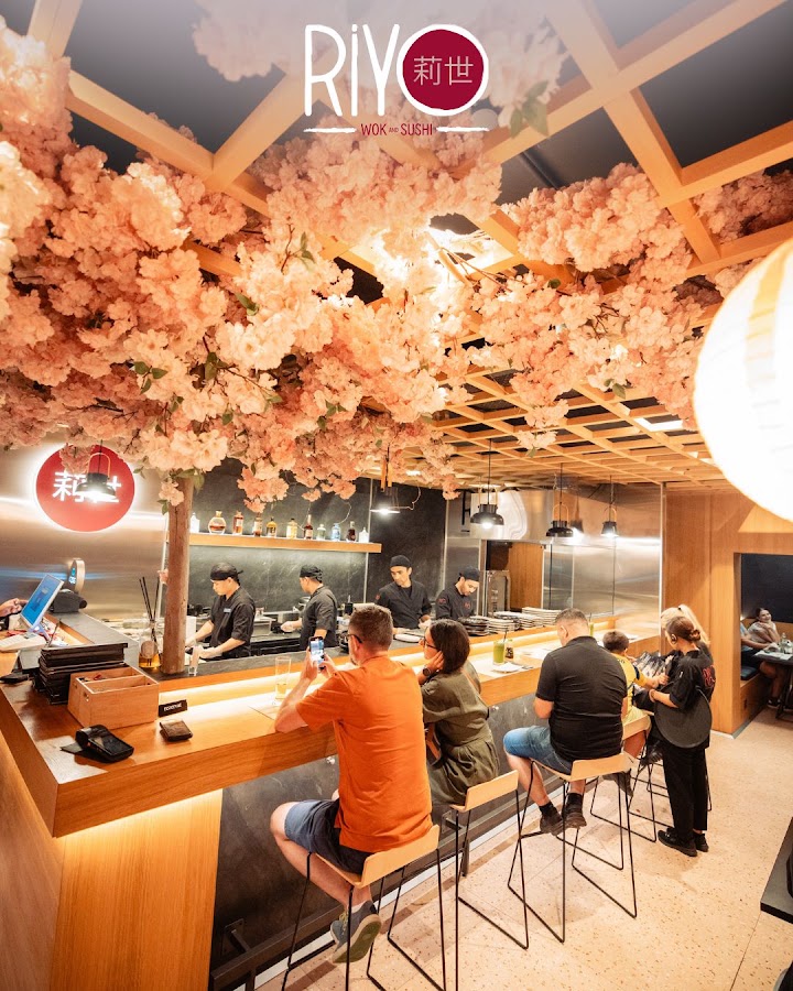 Fotografie de Riyo Wok & Sushi