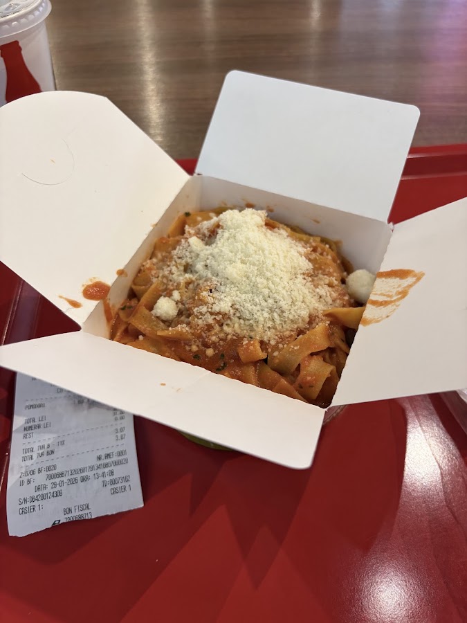 Photo de Rigatoni Pasta Bar Iulius Town