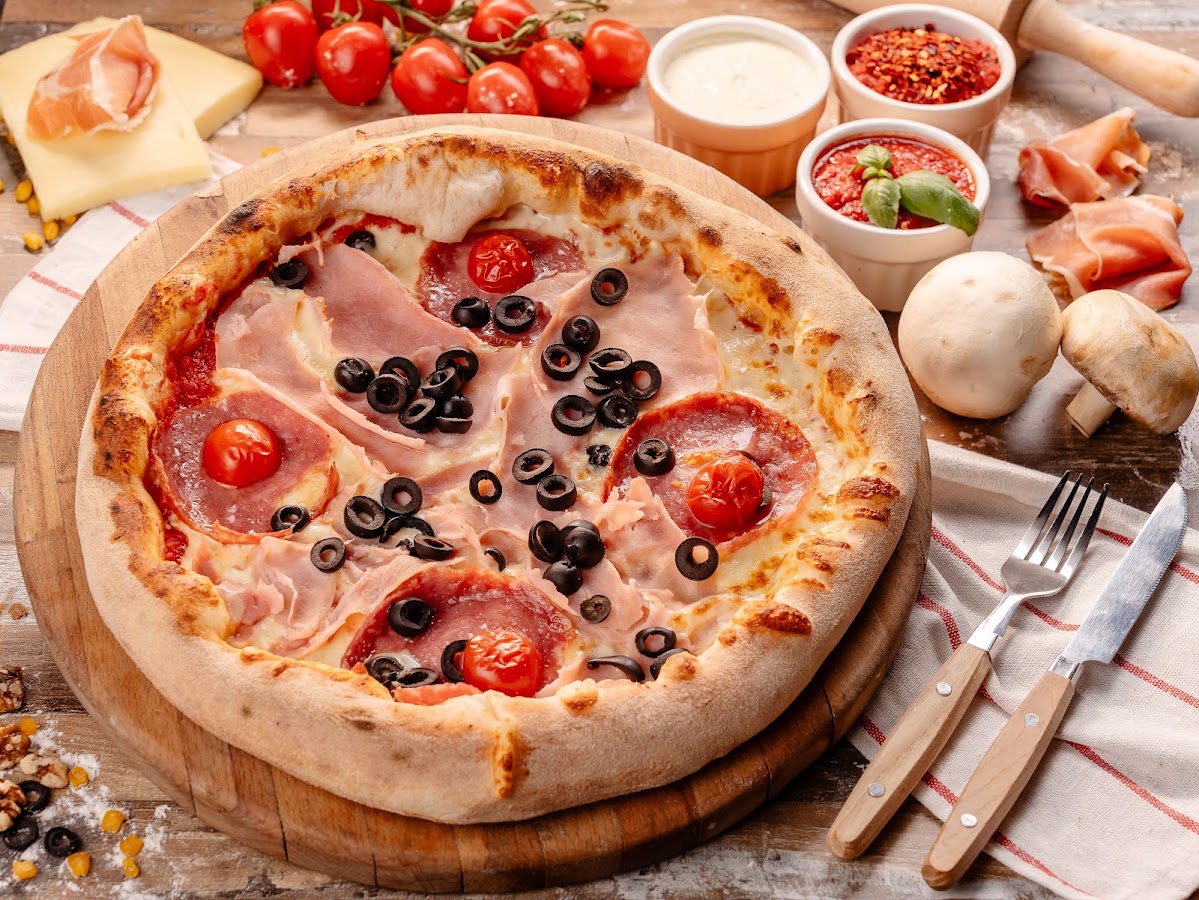 Fotografie cu Hotline Pizza