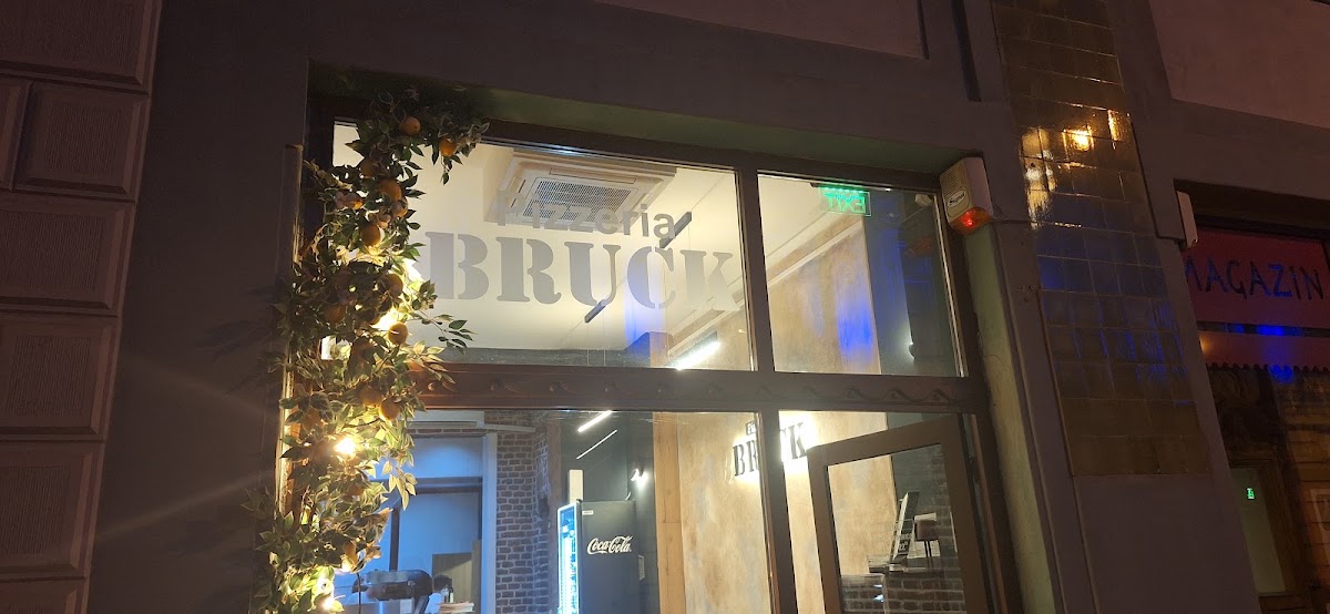 Foto della Pizzeria Bruck