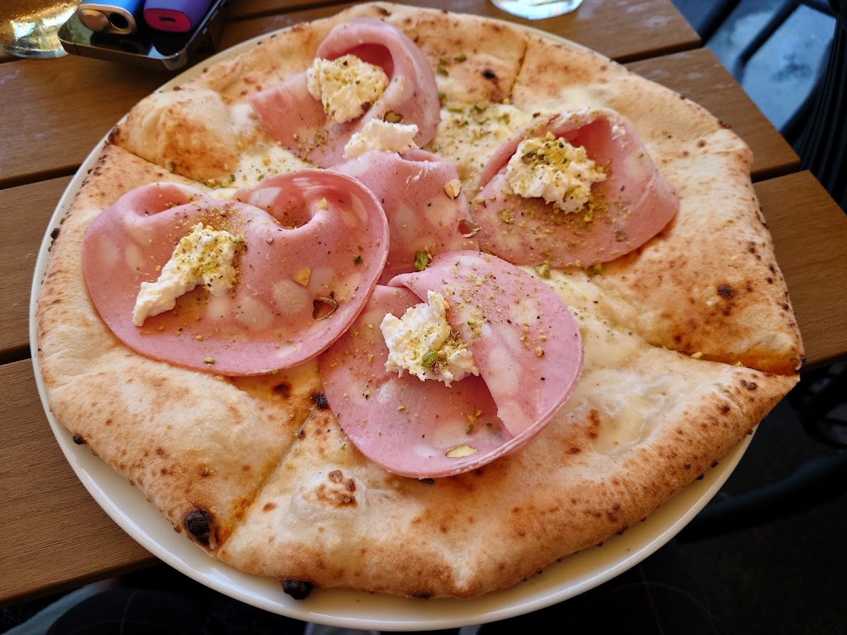 Fotografie de Cattedrale Pizzeria