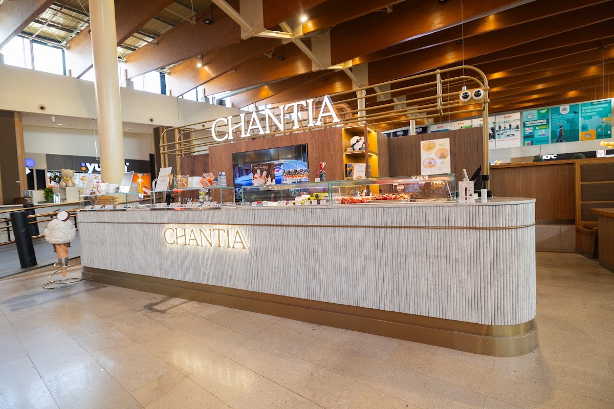 Fotografie a Curții de Mâncare Chantia Iulius Mall