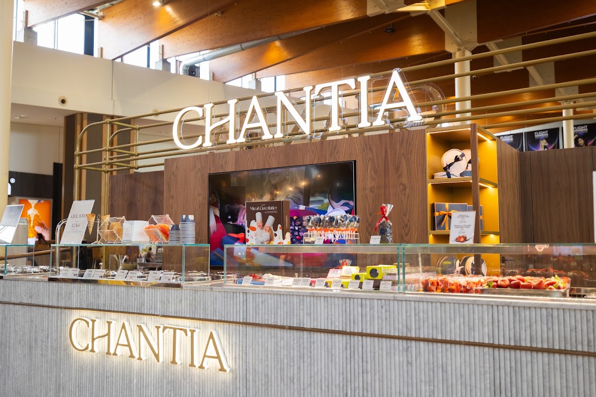 Fotografie de Chantia Iulius Mall Food Court