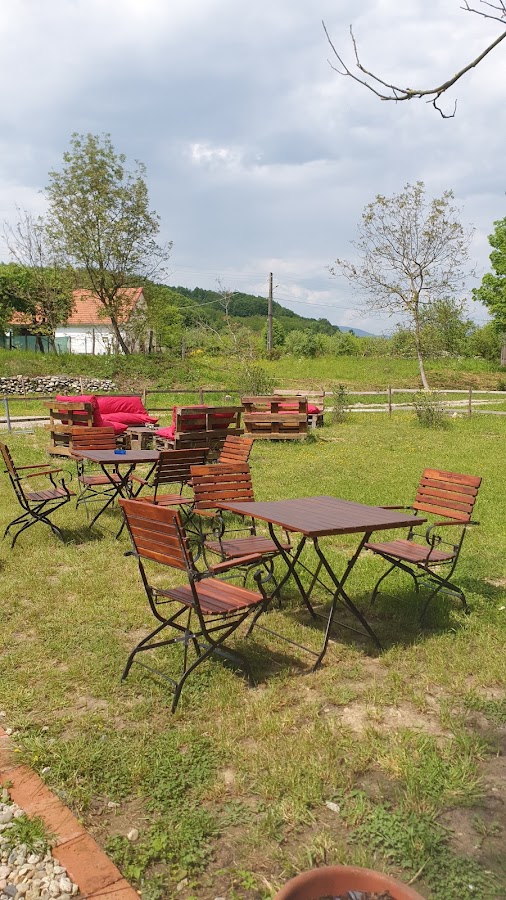 Foto von Dumbrava Minunata Terrasse