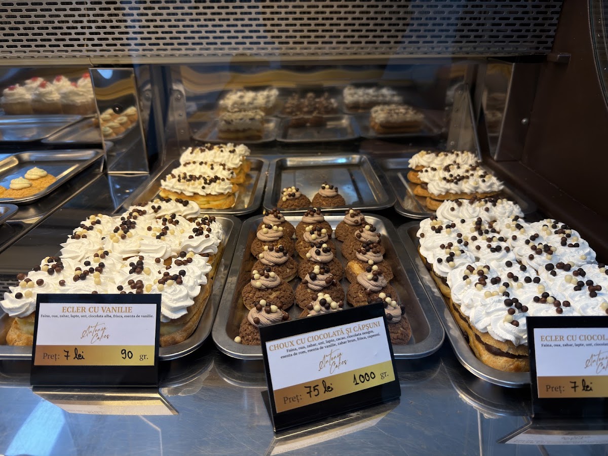 Photo of Antonia Cakes Lugoj