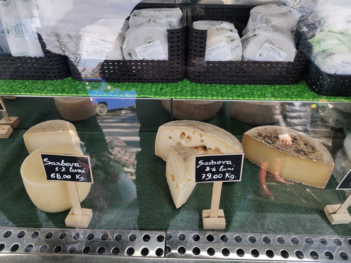 Foto di Piața agroalimentară de la stadion