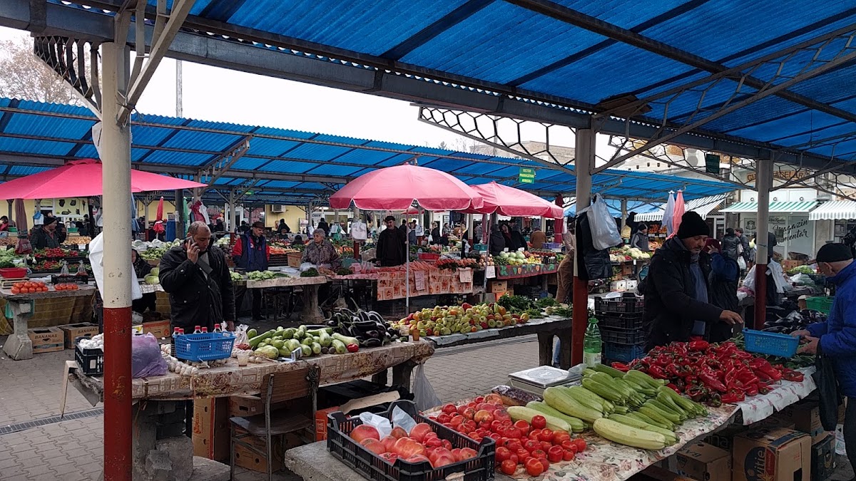 Foto di Piața agroalimentară Mihai Viteazul