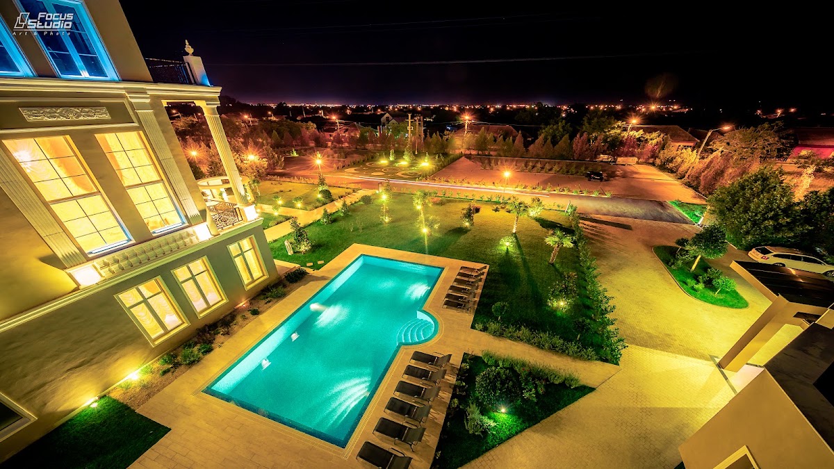 Photo de Tresor Le Palais Timisoara, Curio Collection by Hilton
