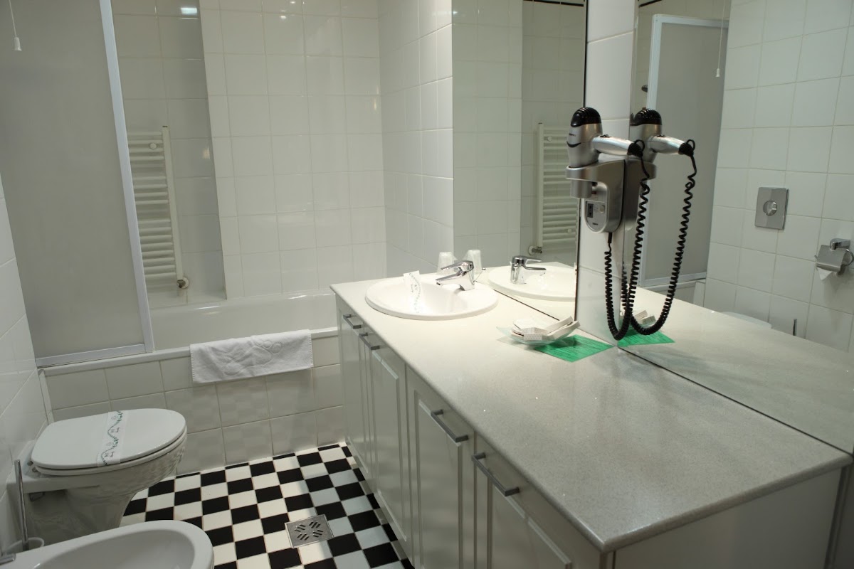 Photo de Hotel Savoy Timisoara