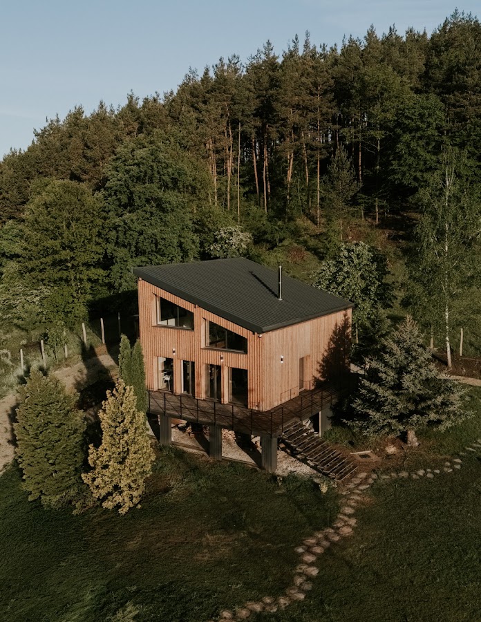 Foto von Komod Cabin