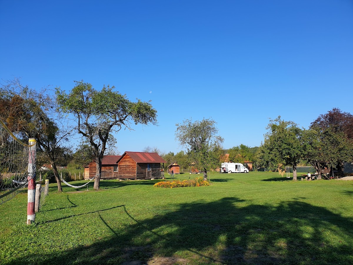 Foto von Casutele din Grosi