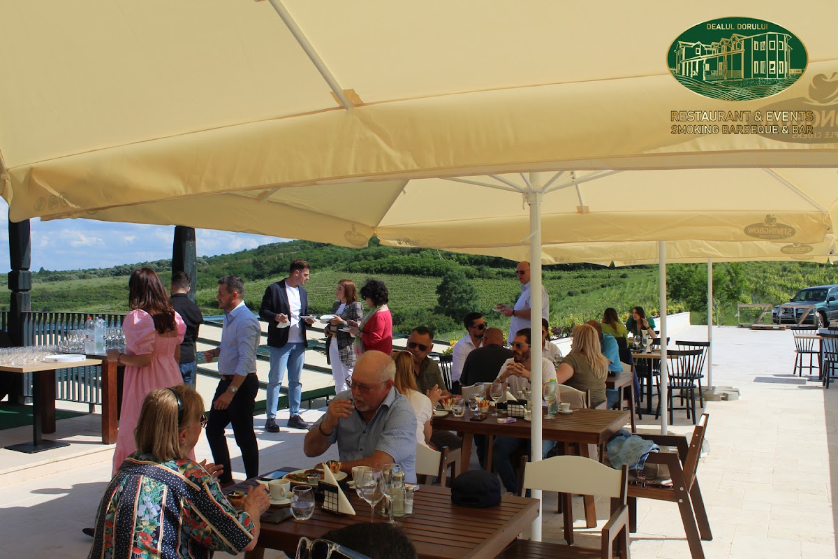 Fotografie a Restaurantului & Evenimentelor Dealul Dorului