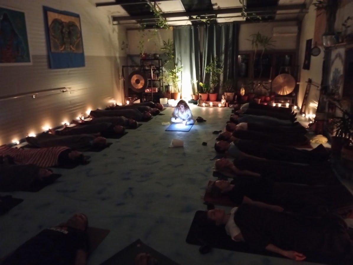 Photo de Blue Lotus Yoga Studio