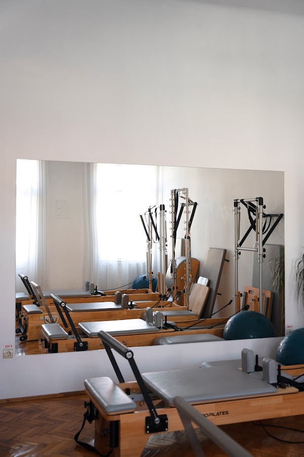 Foto von Reformer Timișoara - Pilates, Yoga and more