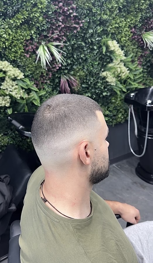 Foto von BÎRSILĂ-Barber