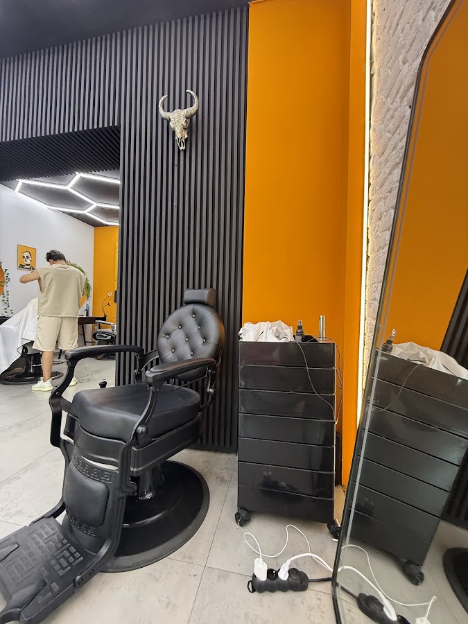 Foto von Raver's Cut Salon