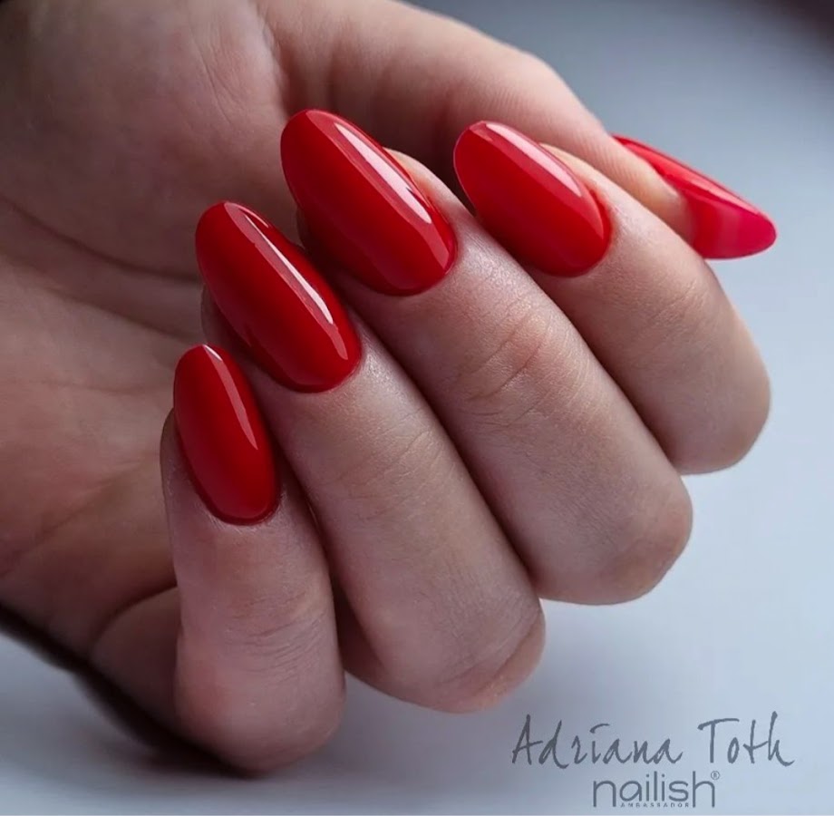 Photo of Adriana Toth Nails