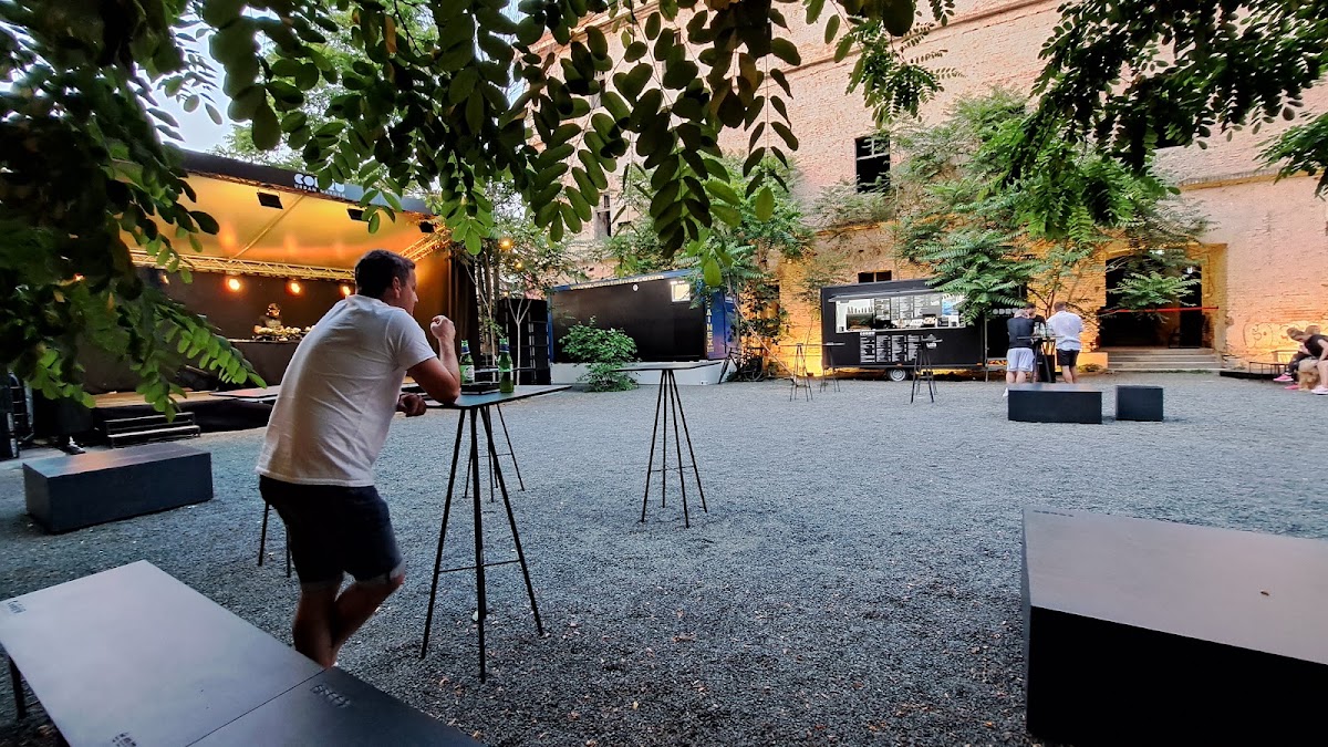 Foto von CODRU Urban Garden
