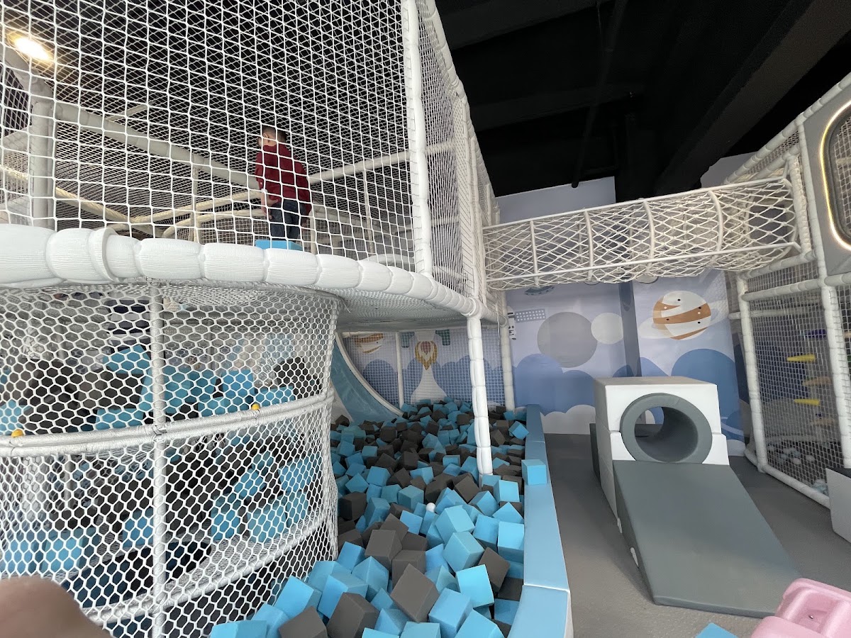 Photo de Megazone Kids
