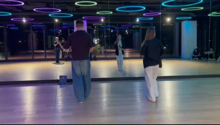 Photo of Baila Na’ Ma’ Dance Company
