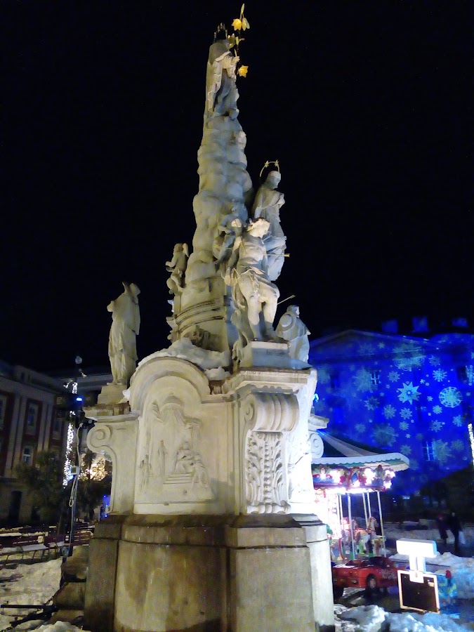 Photo of Statuia Sfintei Maria