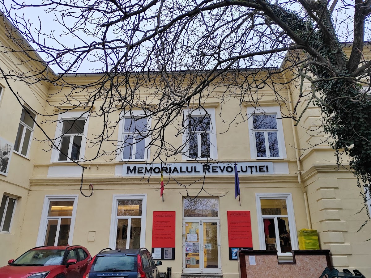 Foto von Memorialul Revoluției