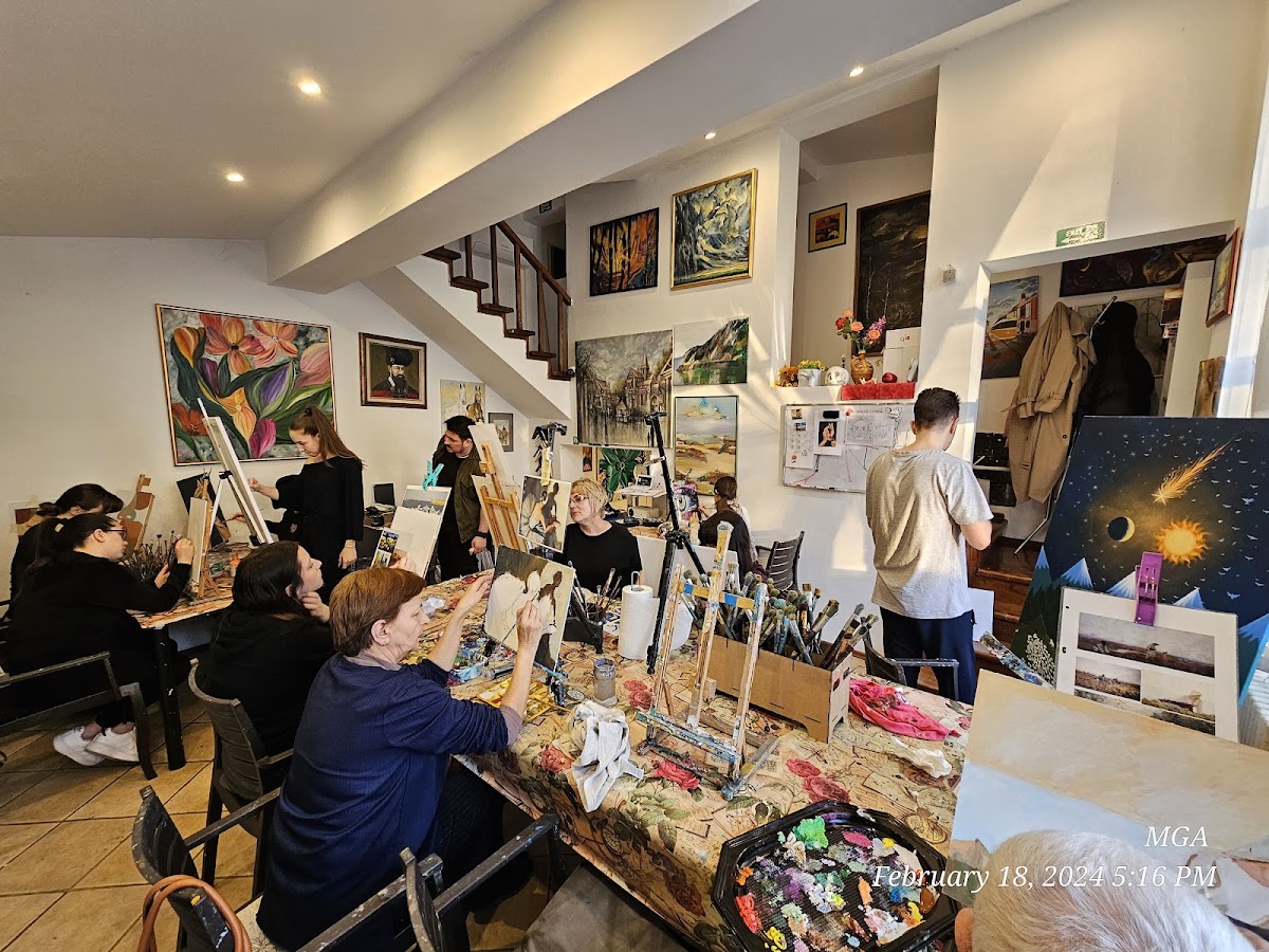 Foto di MGA Moga Gallery Art - Corsi d'arte per tutti