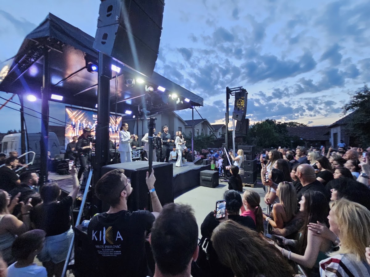Foto di Căminul Cultural Moșnița Veche