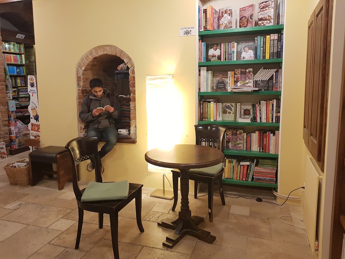 Foto von Librăria Mihai Eminescu