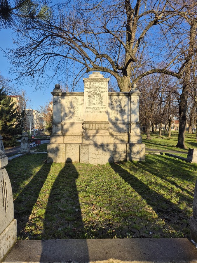 Photo of Monument al eroilor