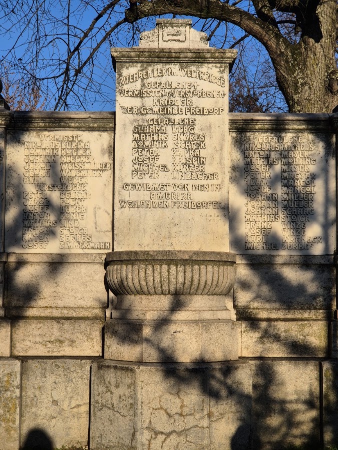 Fotografie de Monument al eroilor