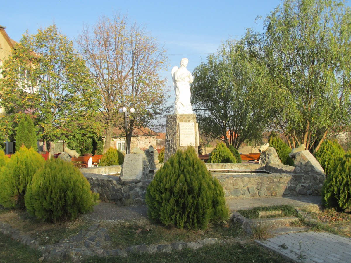 Foto del Monumento "Fântâna Îngerului"