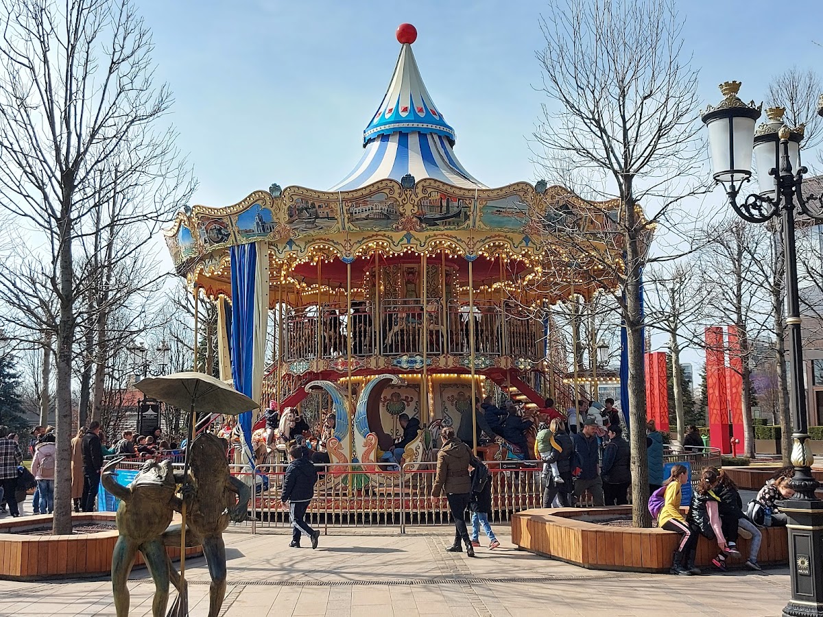 Fotografie a Parcului Iulius Town