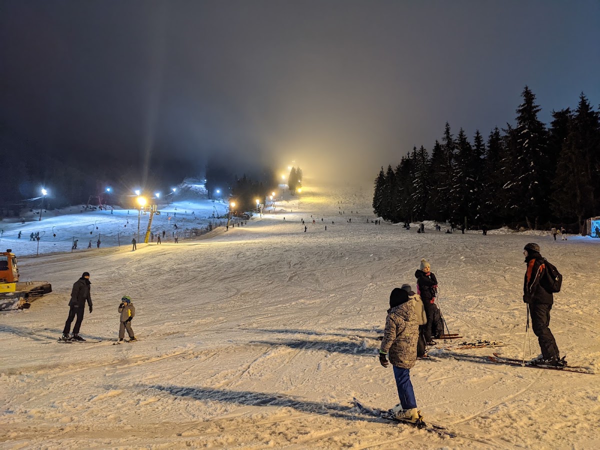Foto von Vârtop Ski Slope