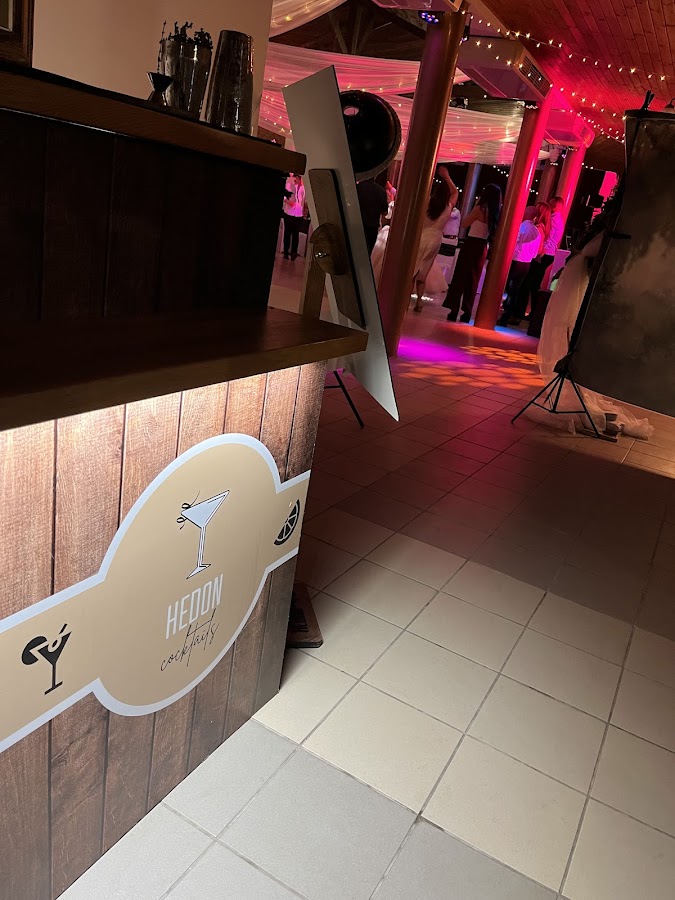 Photo de Hedon Cocktails - mobil koktélbár és ital catering