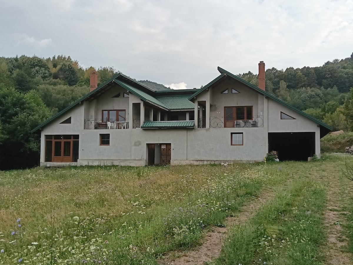Foto di Casuța din pădure