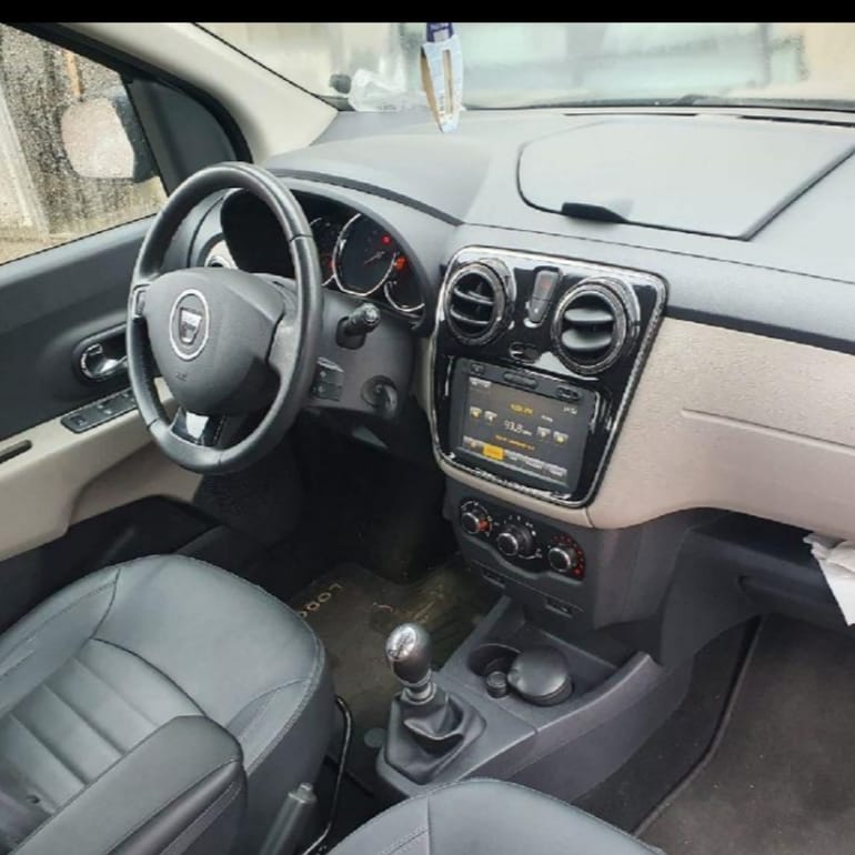Foto di Maya Rent-a-car