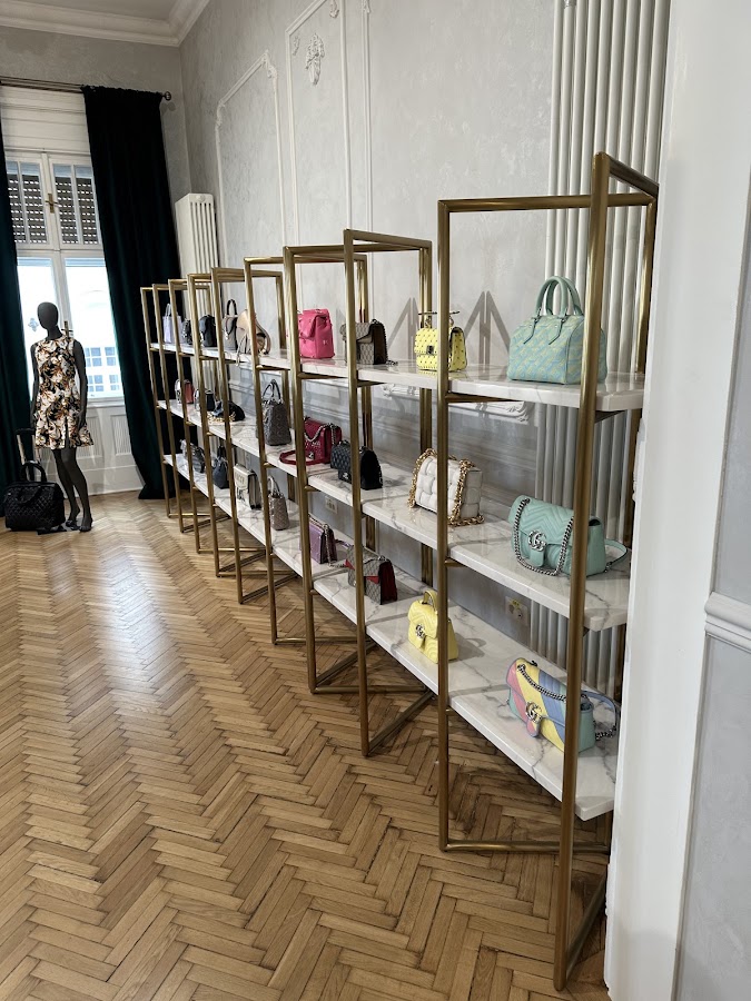 Foto von Luxura Elite