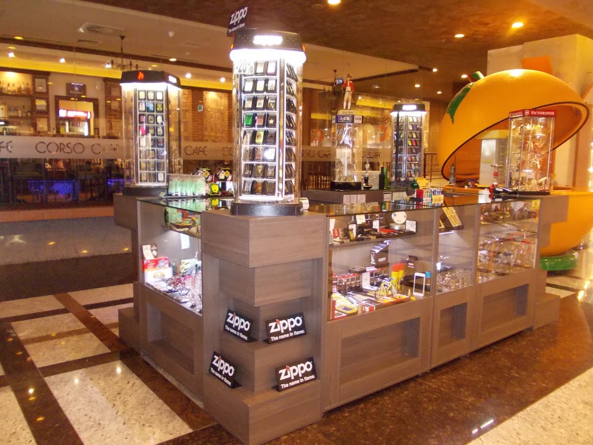 Fotografie de La Brichete - zippo store