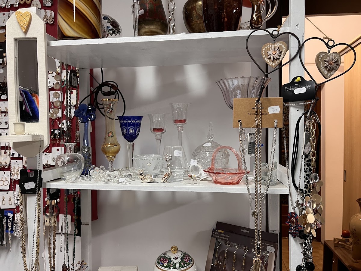 Photo of Emina Fashion Studio .